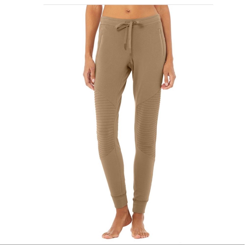 Alo Urban Moto Sweatpant joggers gravel